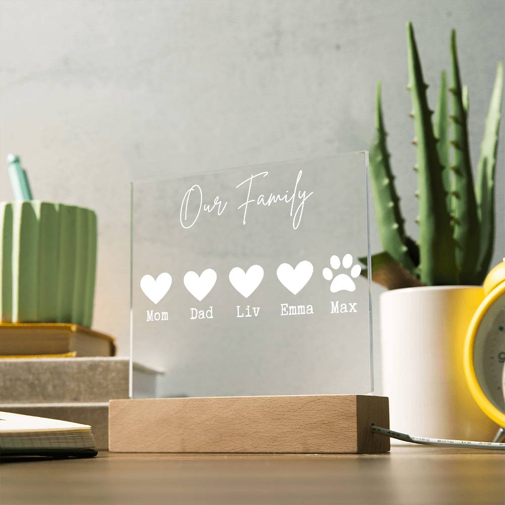 Personalized Family Acrylic Sign with Pet Name – Custom Hearts & Paw Print Gift, Home Décor for Families with Dogs or Cats