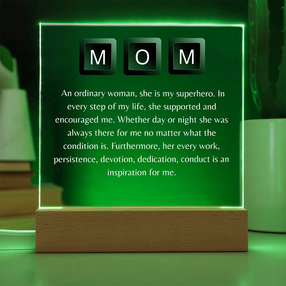 Personalized MOM LED Acrylic Lamp – Superhero Tribute Gift for Mother – Meaningful Light with Inspirational Message for Mom