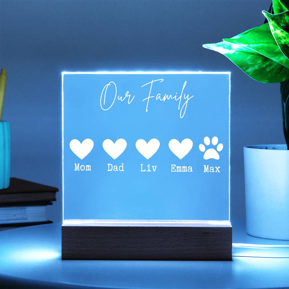 Personalized Family Acrylic Sign with Pet Name – Custom Hearts & Paw Print Gift, Home Décor for Families with Dogs or Cats