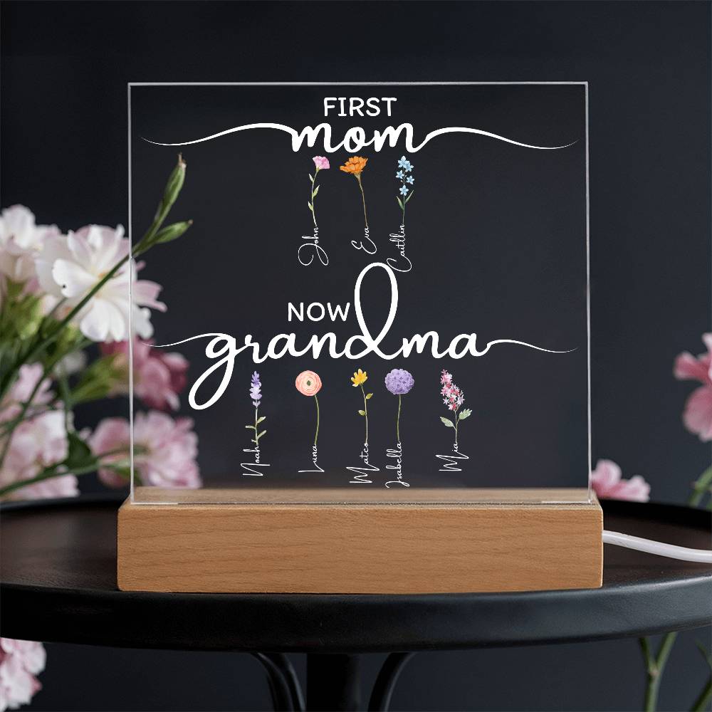 Personalized “First Mom, Now Grandma” LED Lamp – Custom Acrylic Light with Kids & Grandkids Names – Gift for Grandma from Family