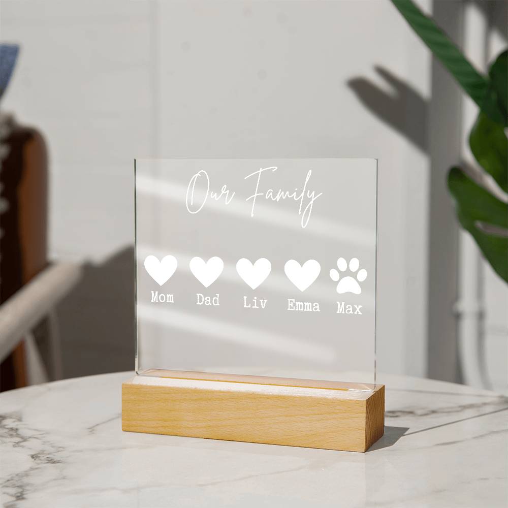 Personalized Family Acrylic Sign with Pet Name – Custom Hearts & Paw Print Gift, Home Décor for Families with Dogs or Cats